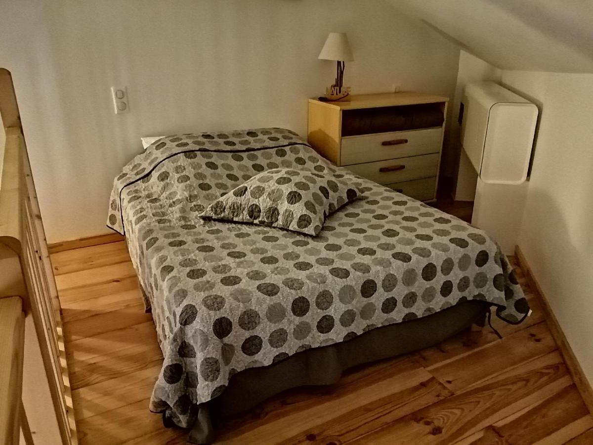 Les Sous L' Olivier En Camargue Hébergement de vacances *